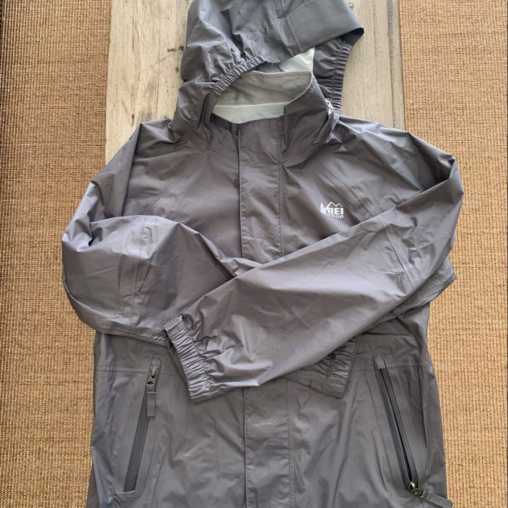 Youth gray REI rain jacket size 10-12